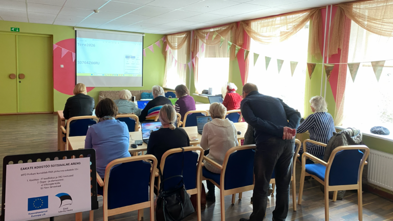 Pandivere tegevuspiirkonna eakatele (55+) toimus koolitus „IT-teadlikkus ja digiteenused“